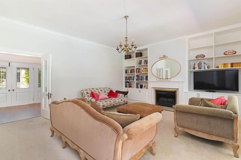 To Let 4 Bedroom Property for Rent in Steenberg Estate Western Cape